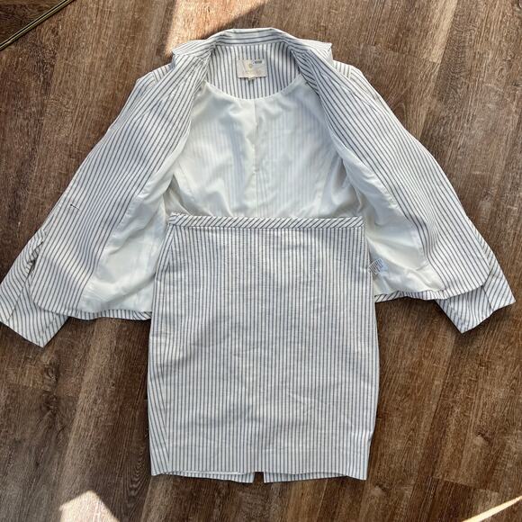 Etcetera Gold Label Blue Striped 2 Piece Skirt and Jacket Blazer Suit Set - Picture 11 of 11